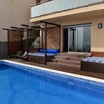 Miramar Panoramic Views Villa Santa Susana