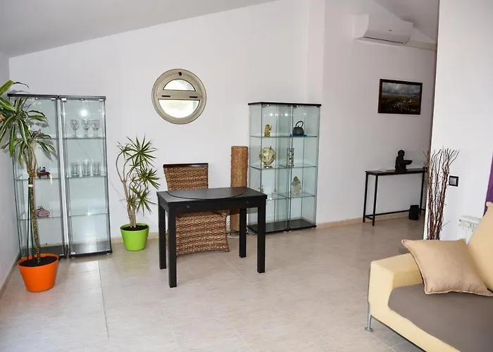 Miramar Panoramic Views * 圣苏珊娜